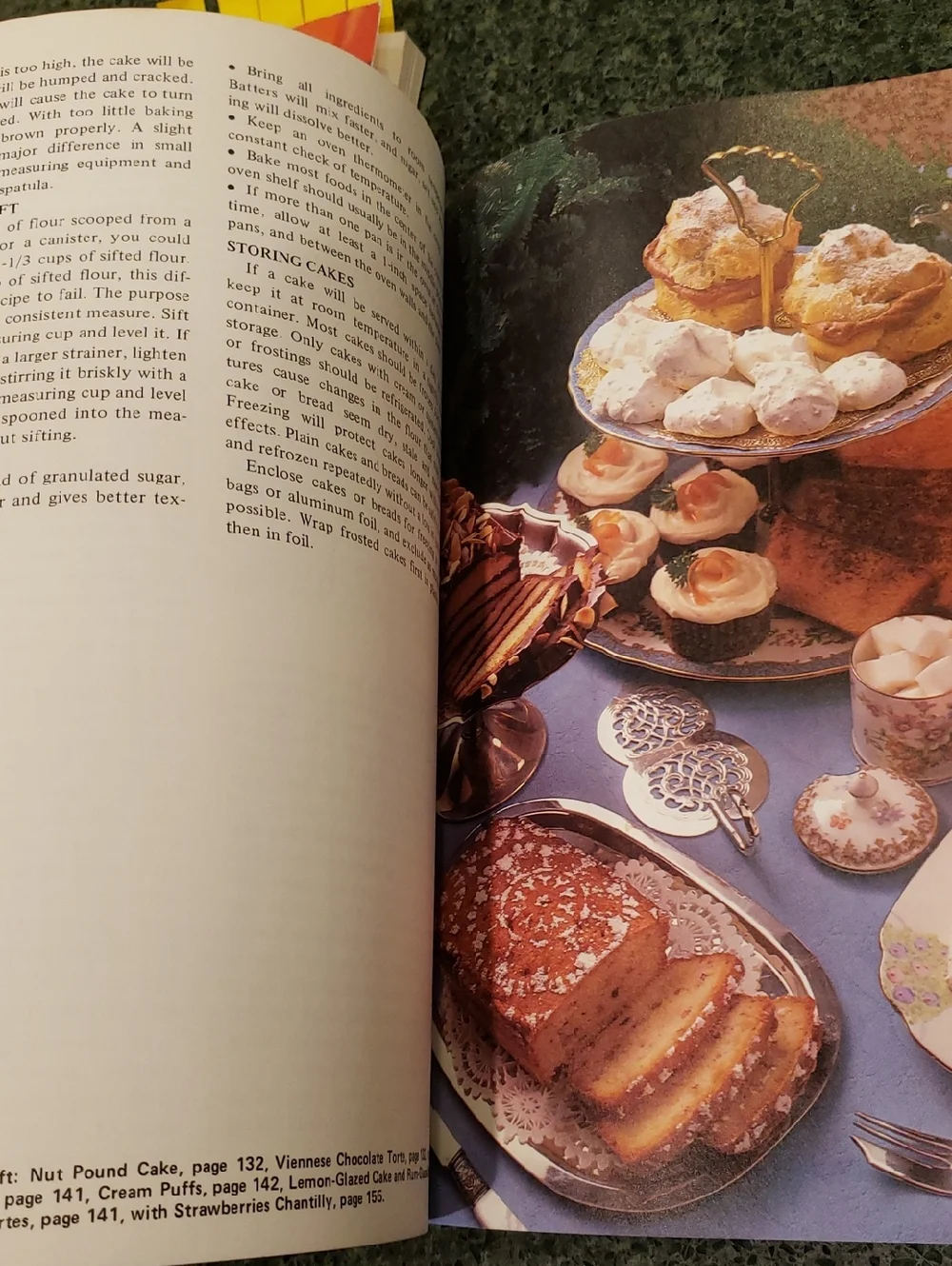 Cookbook Recipes Crockpot, Slow Cooker, Food Processor, Cooking for 1 or 2